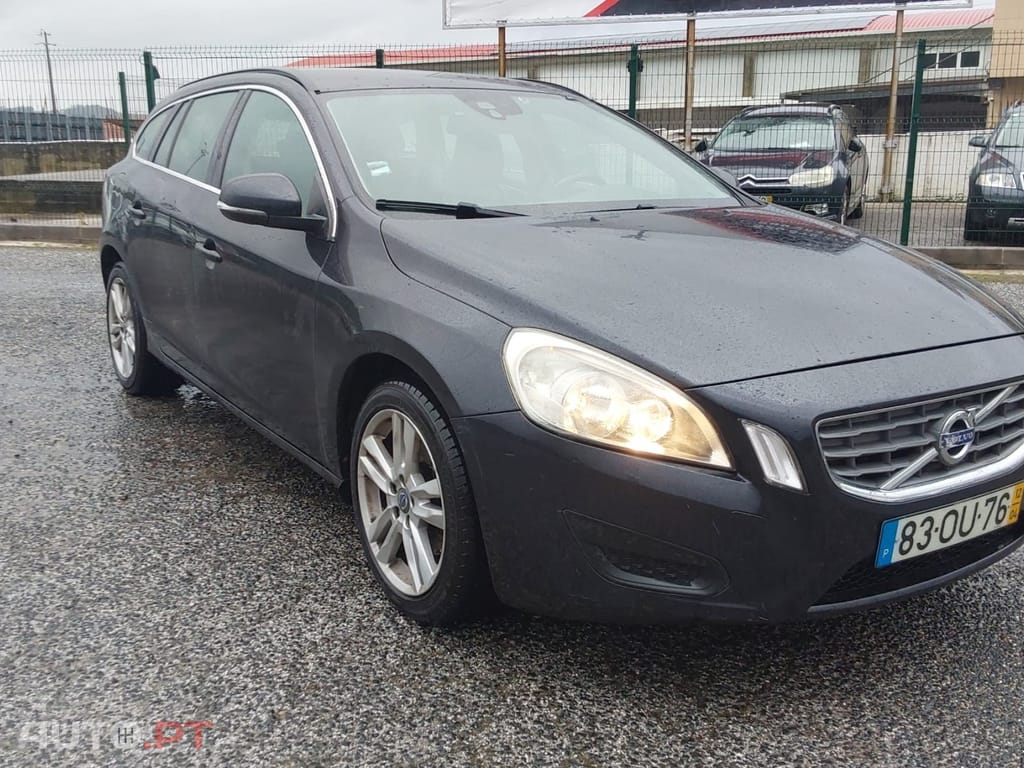 Volvo V60 1.6 D2 Drive Momentum Start/Stop
