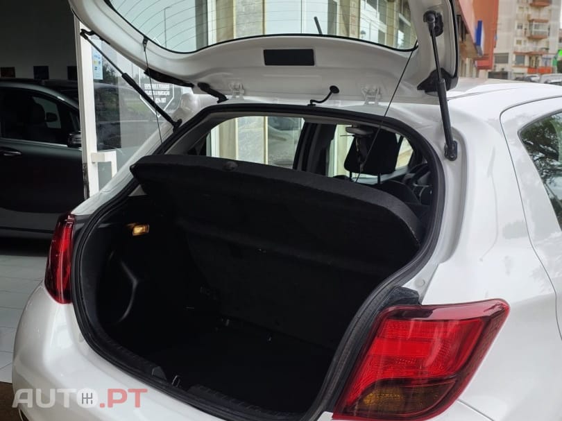 Toyota Yaris 1.0 VVT-i Comfort+P.Style