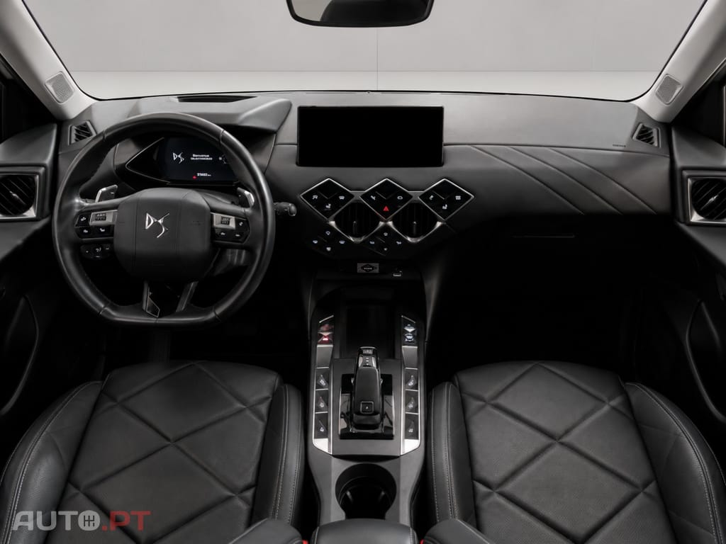 DS DS3 1.2 PureTech Performance Line EAT8