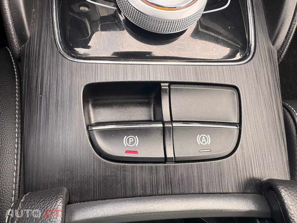 MG ZS EV 44.5 kWh Luxury