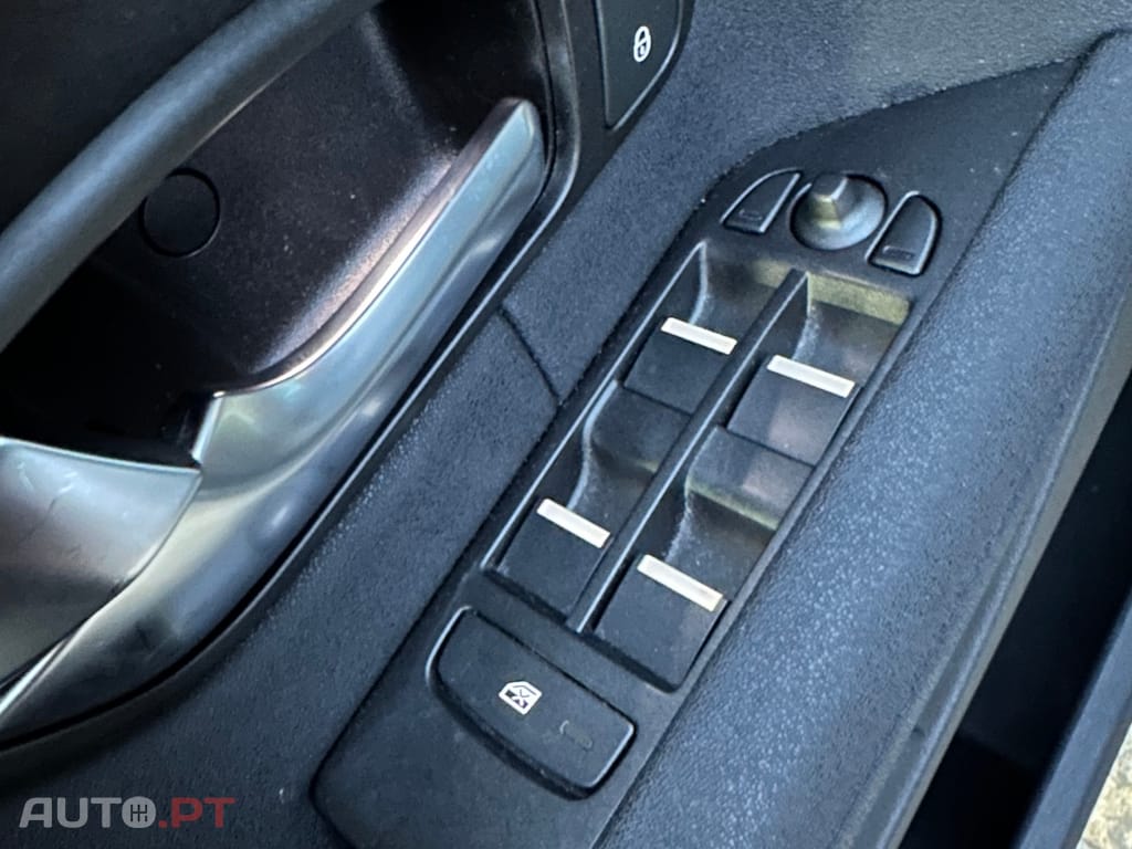 Land Rover Evoque 2.0 TD4 SE Dynamic