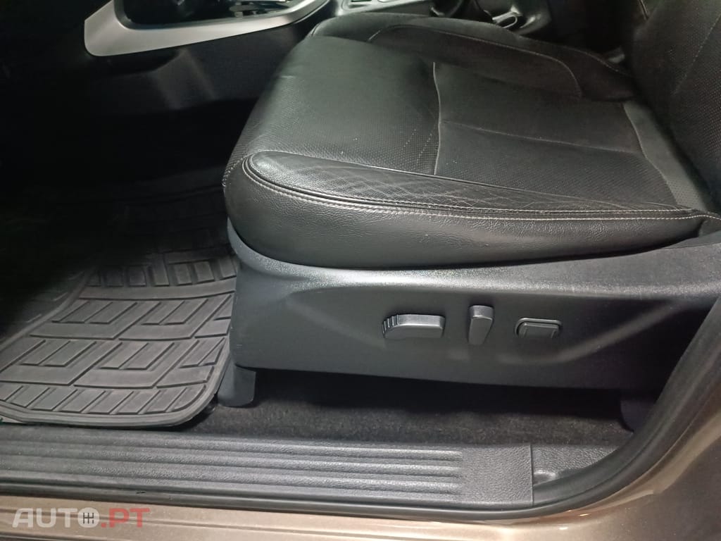 Renault Alaskan Cabine Dupla 4x4 Aut. INTENS