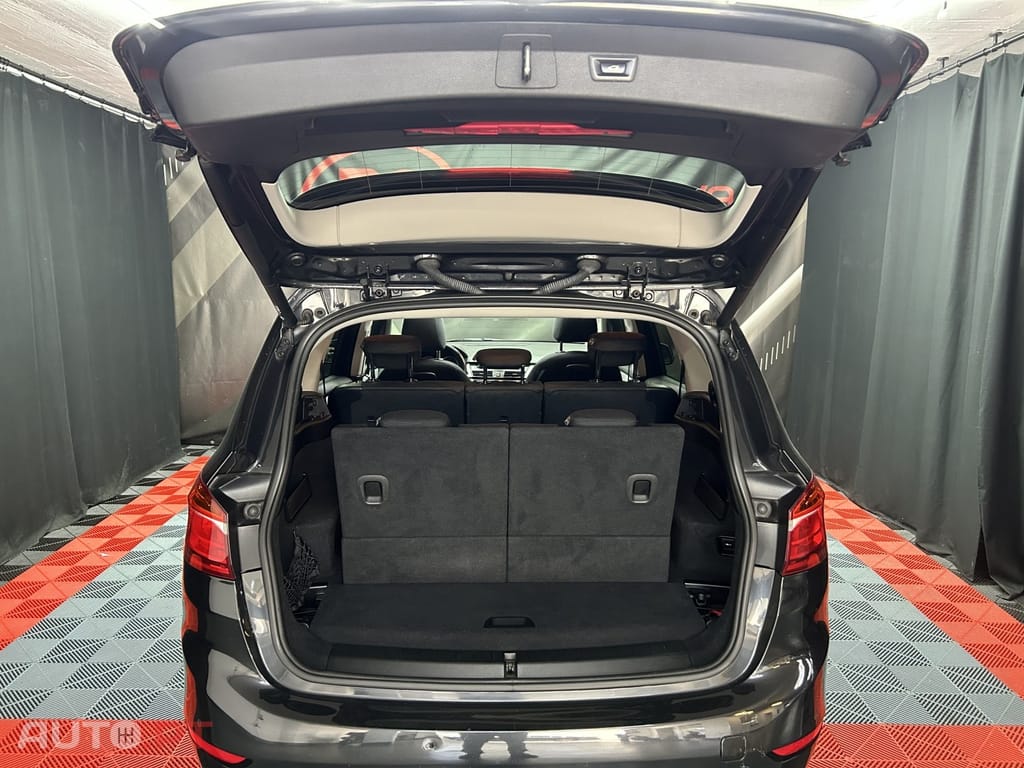 BMW 216 d 7L Advantage