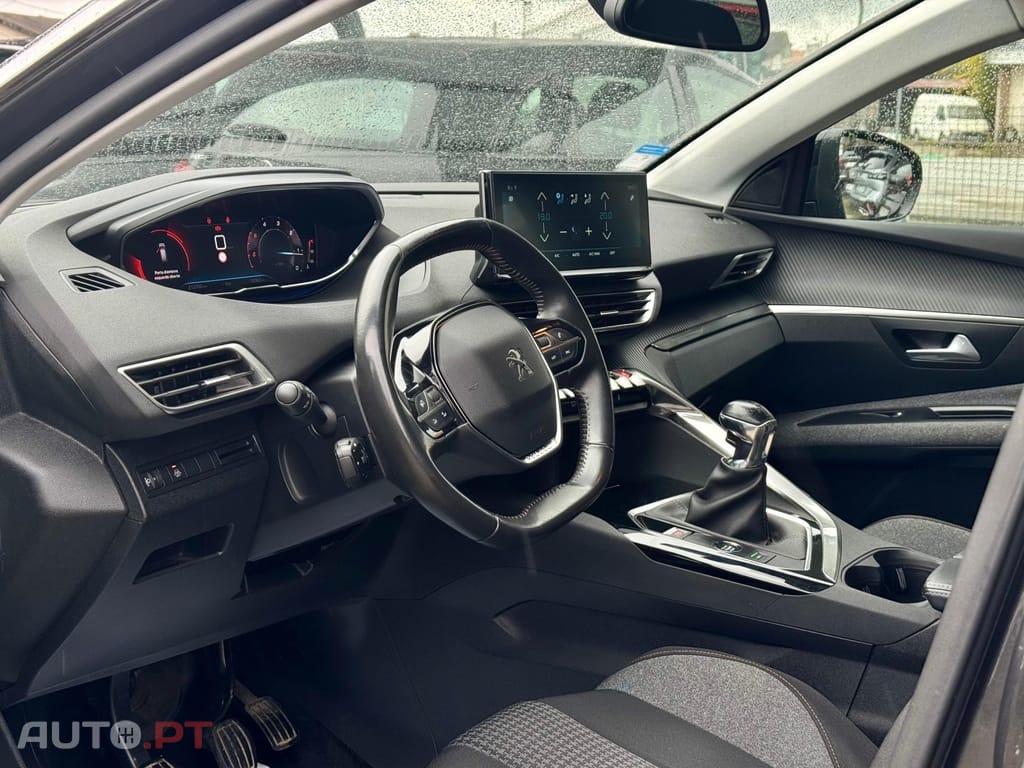 Peugeot 3008 1.5 BlueHDi Active Pack