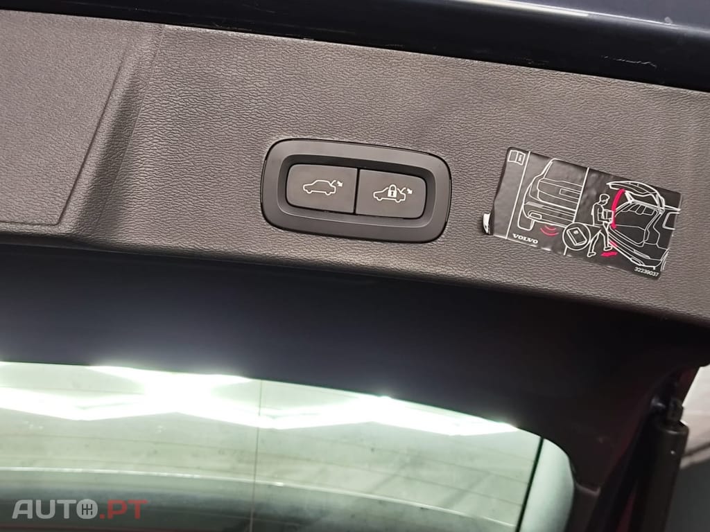 Volvo XC40 1.5 T4 PHEV Inscription