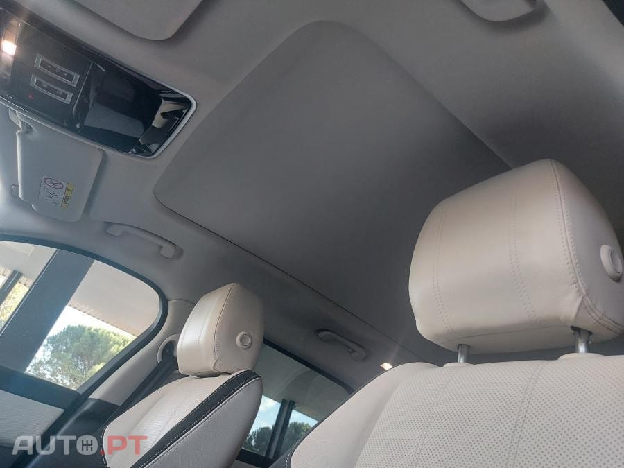 Land Rover Velar 2.0 D R-Dynamic S