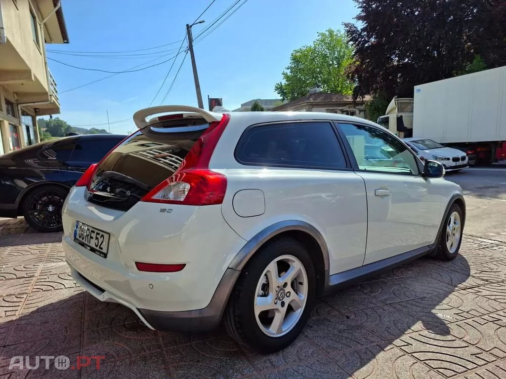 Volvo C30  Drive Momentum