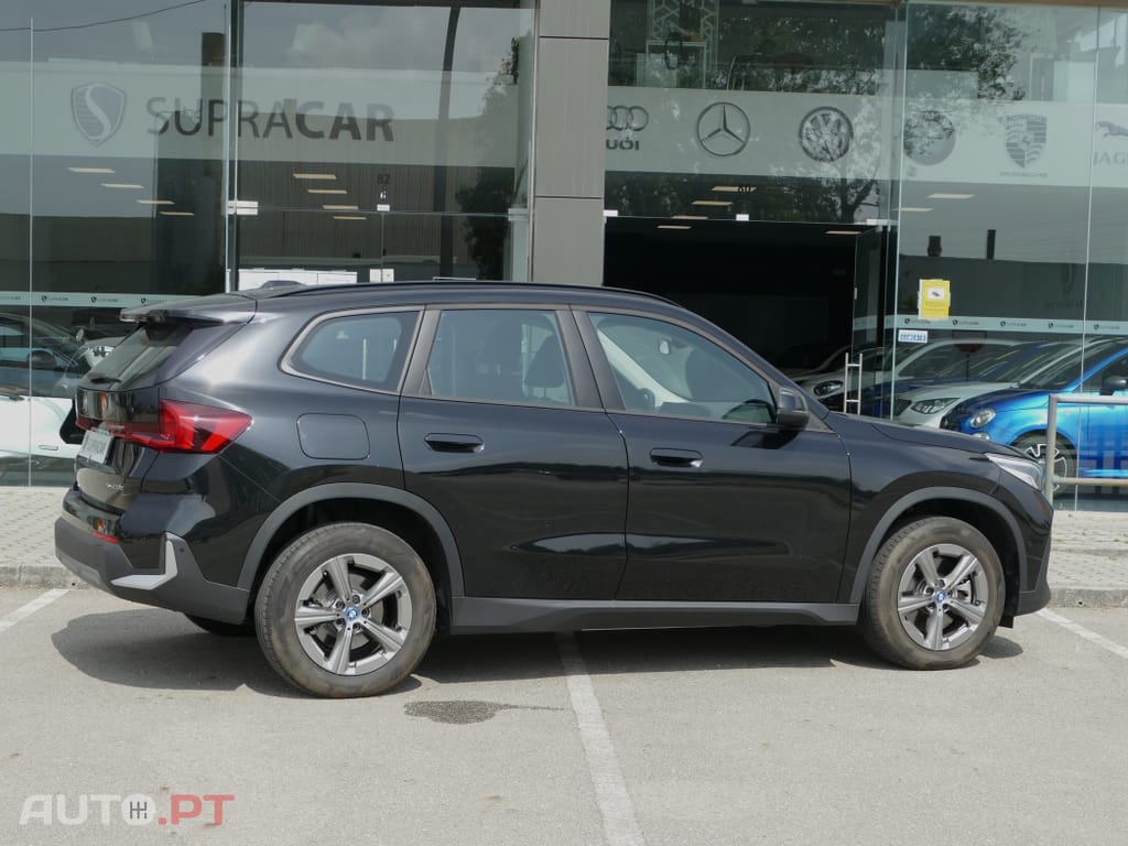 BMW X1 xDrive25e