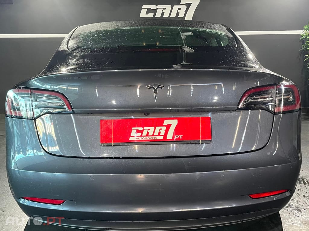 Tesla Model 3 Standard RWD Plus