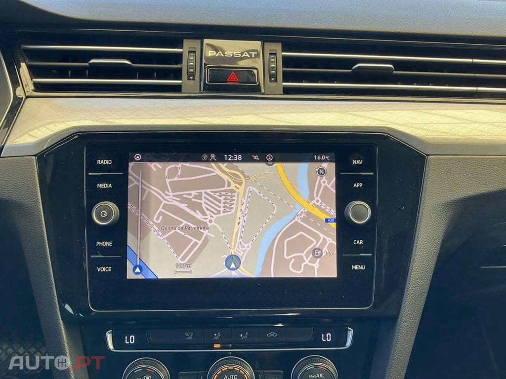 Volkswagen Passat 1.6 TDI Business DSG