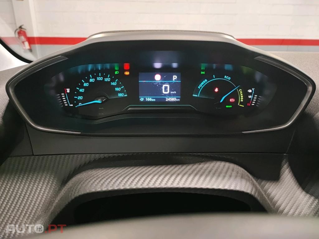 Peugeot E-208 50 kWh Style