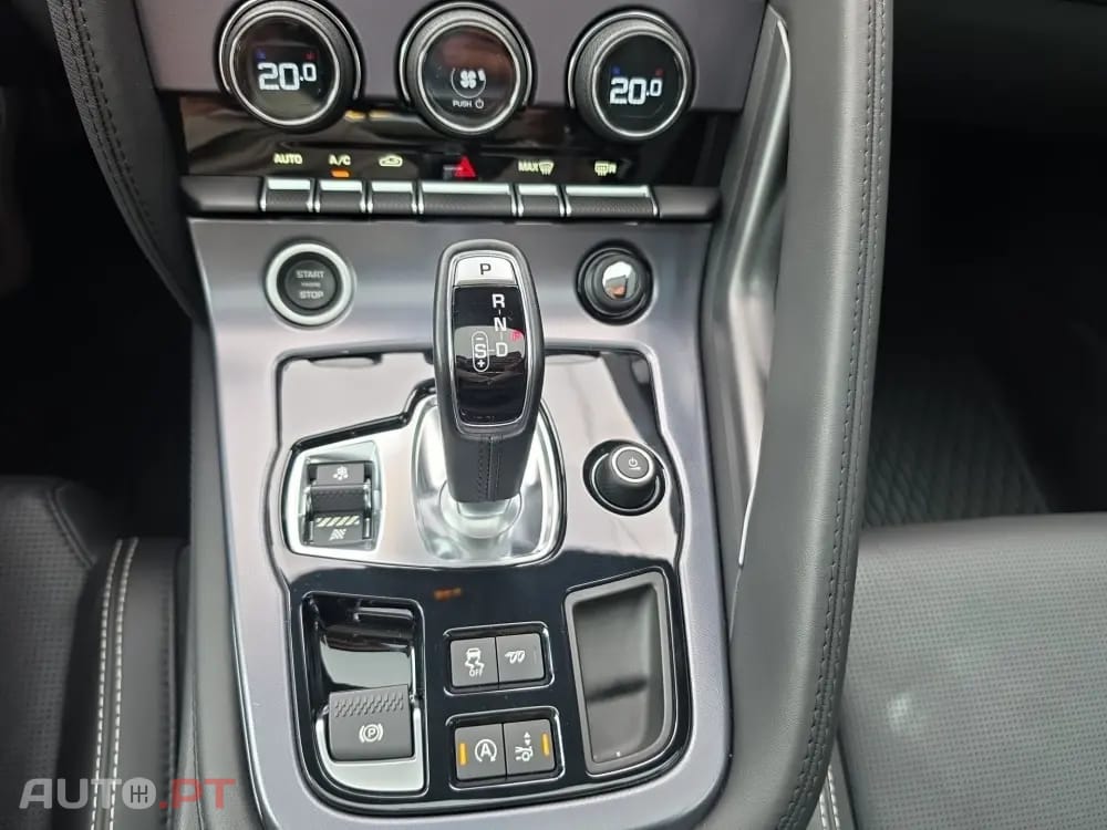 Jaguar F-Type 2.0 i4 R-Dynamic