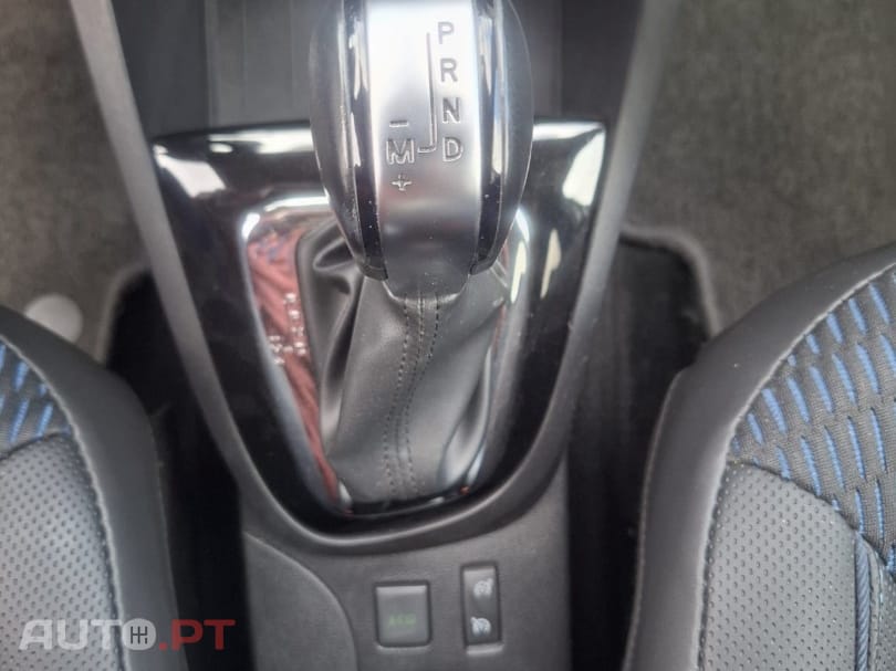 Renault Captur 1.2 TCe Exclusive EDC