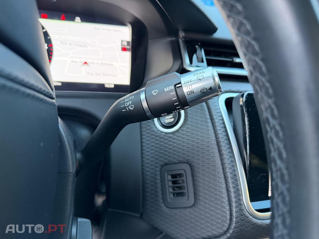 Land Rover Velar 2.0 D200 AWD Dynamic SE