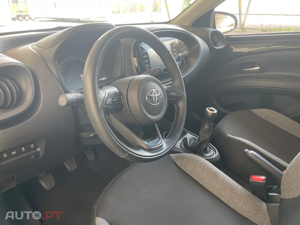 Toyota Aygo X 1.0 Envy