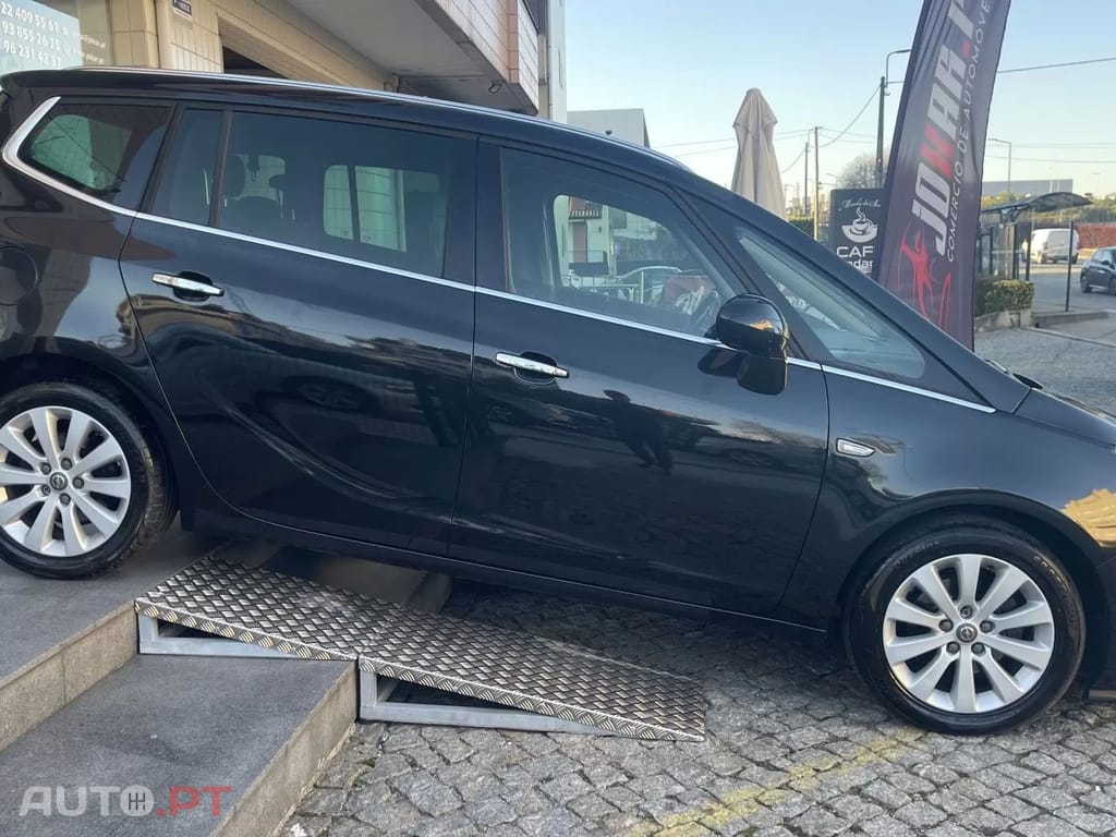 Opel Zafira Tourer 2.0 CDTI ecoFLEX S&S Innovation