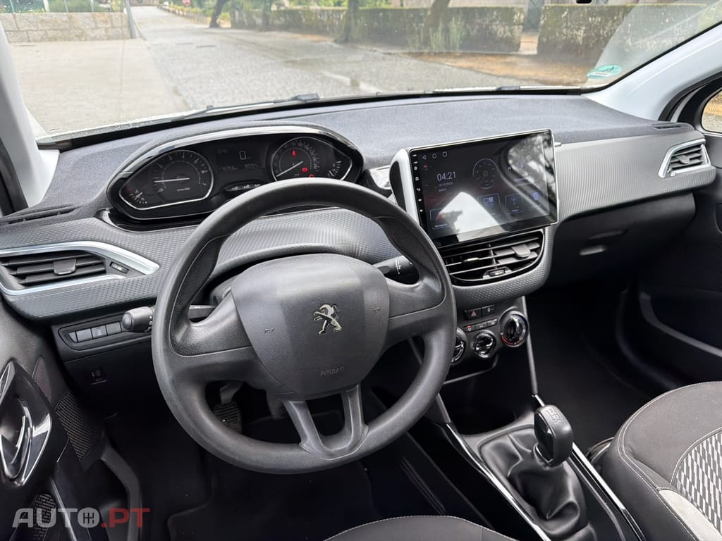 Peugeot 2008 PureTech 100 Active