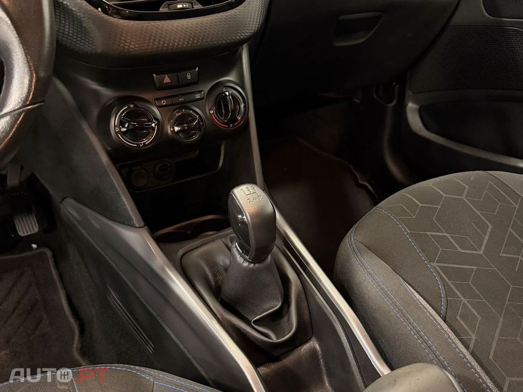 Peugeot 2008 1.2 PureTech Style