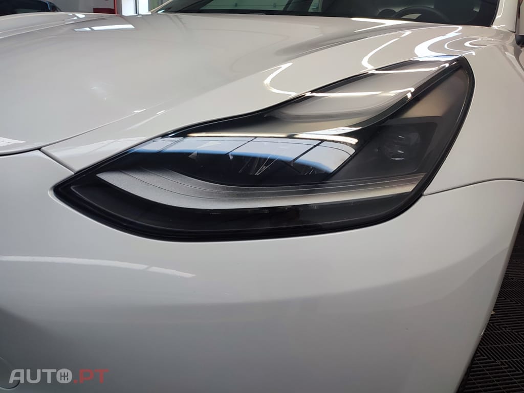 Tesla Model 3 ND