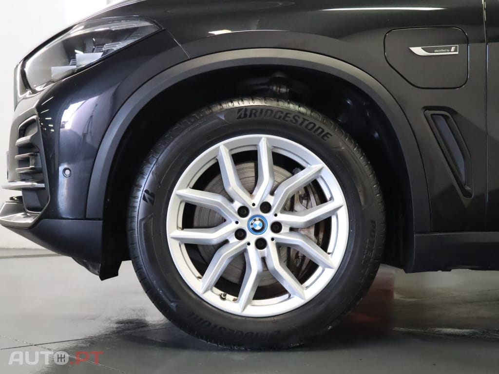 BMW X5 xDrive45e Auto