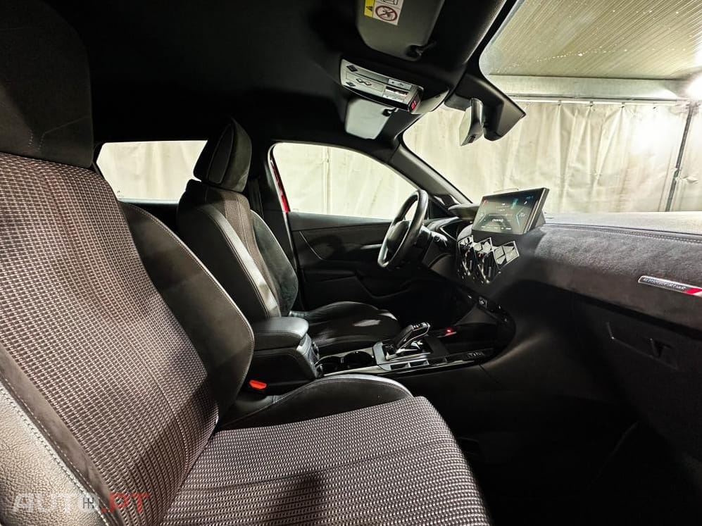 DS DS3 Crossback E-TENSE PERFORMANCE LINE +