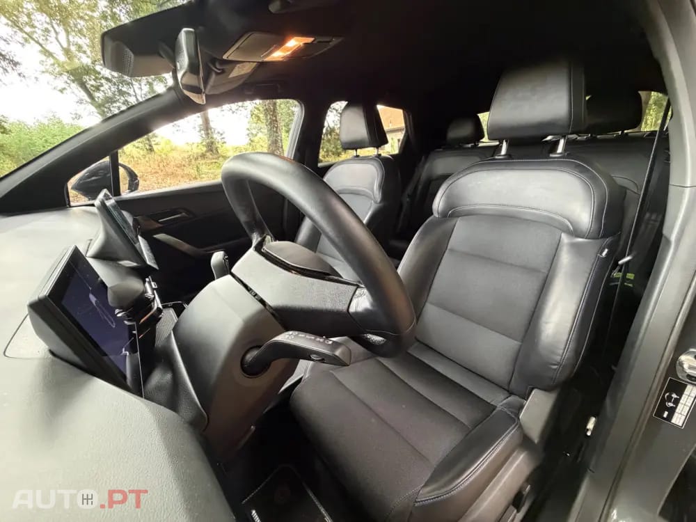 MG MG4 77 kWh Extended Range Luxury