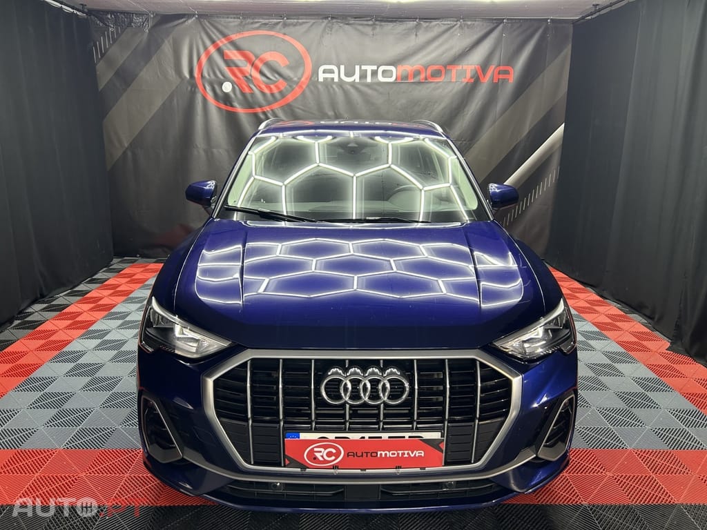 Audi Q3 45 TFSIe S line S tronic