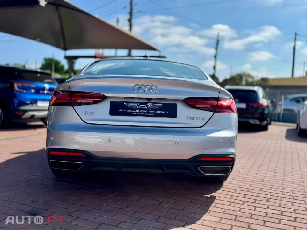 Audi A5 30 TDI S tronic