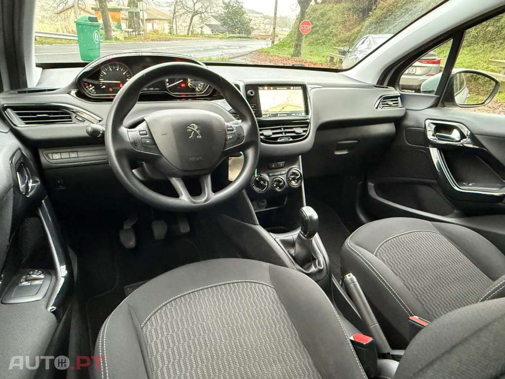 Peugeot 208 1.2 PureTech Active
