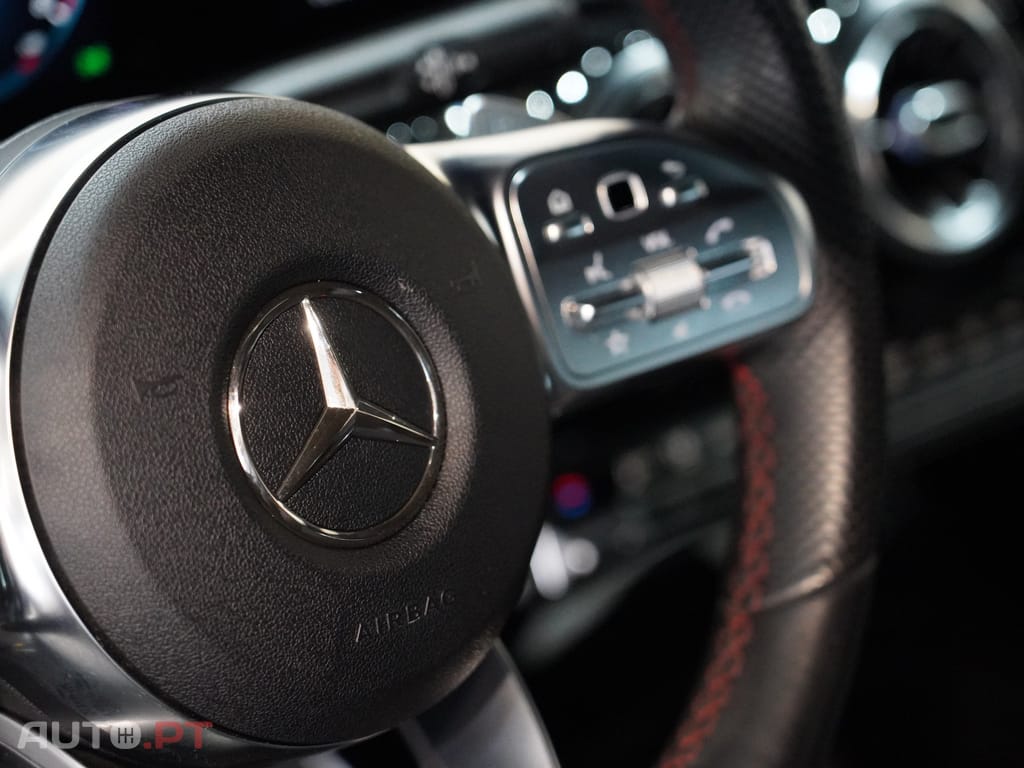 Mercedes-Benz CLA 180 AMG Shooting Brake
