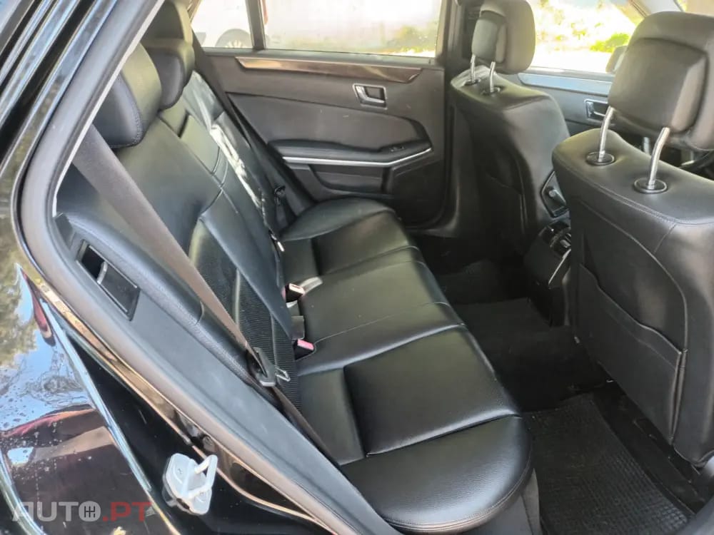 Mercedes-Benz E 200 BlueTEC Avantgarde Auto