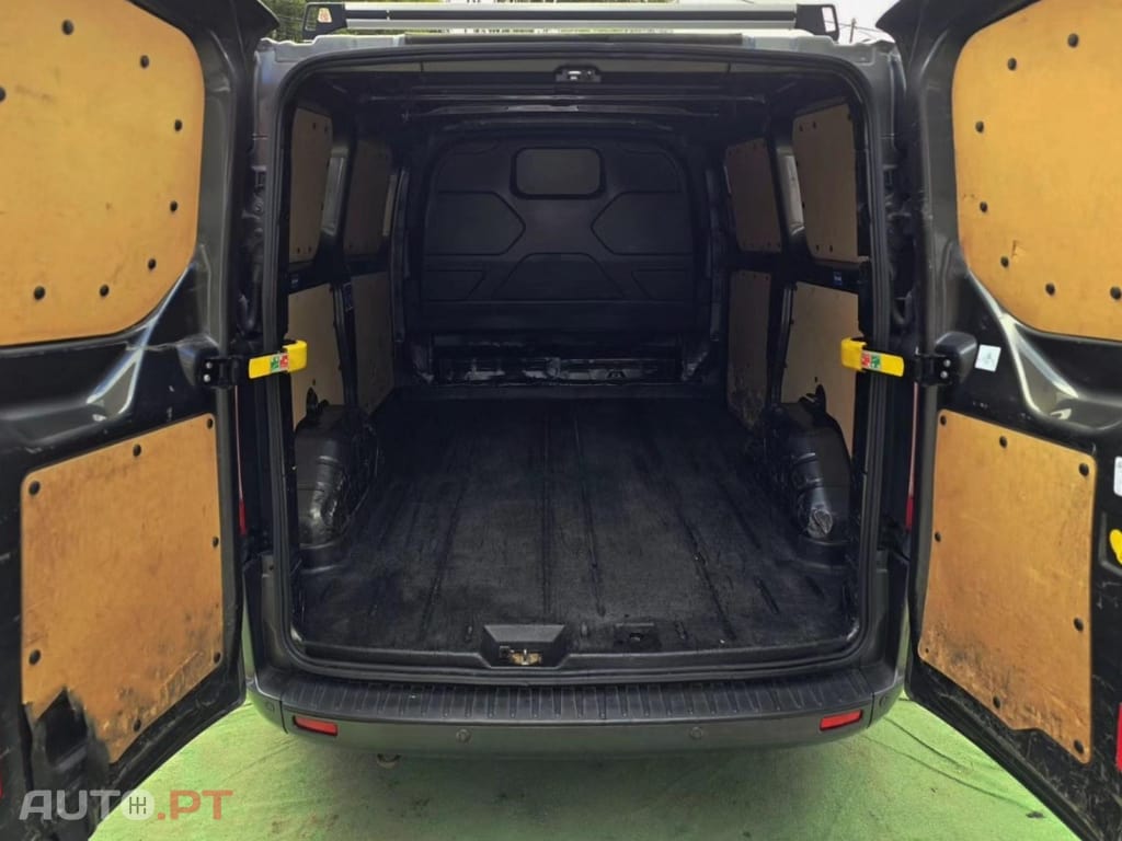 Ford Transit 340L1 2.0 TDCi L1H1 TRAIL