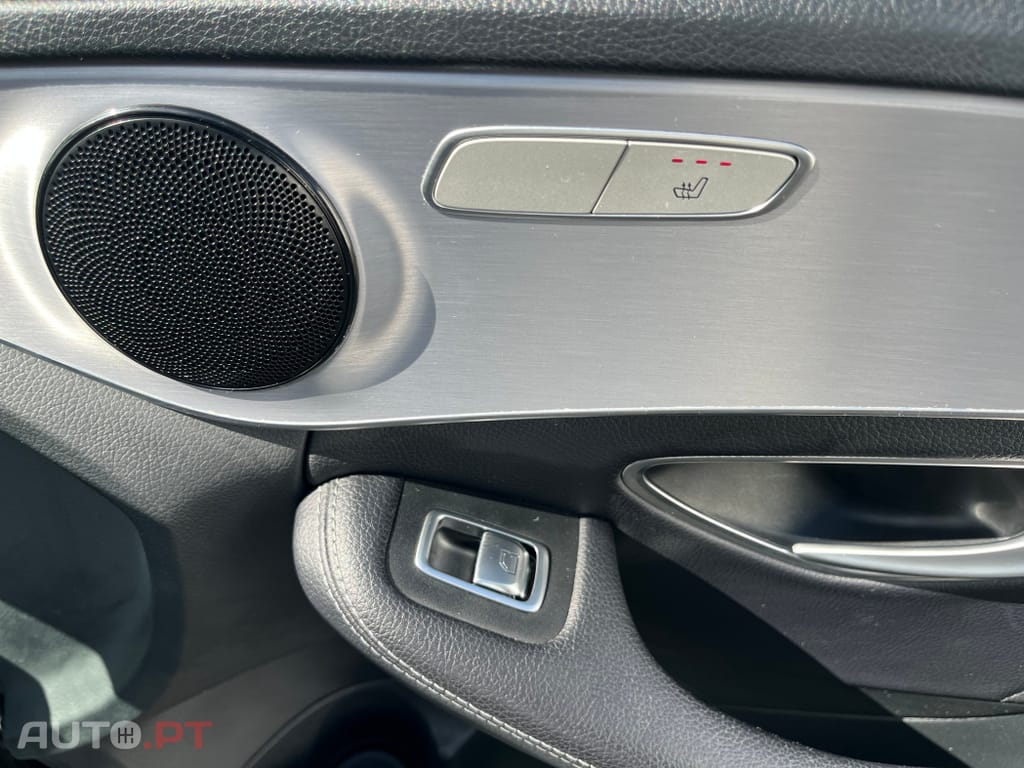 Mercedes-Benz C 220 d AMG Line