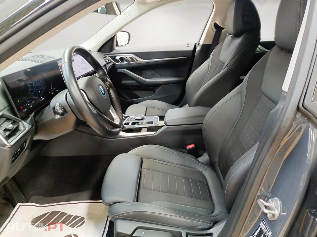 BMW i4 eDrive35
