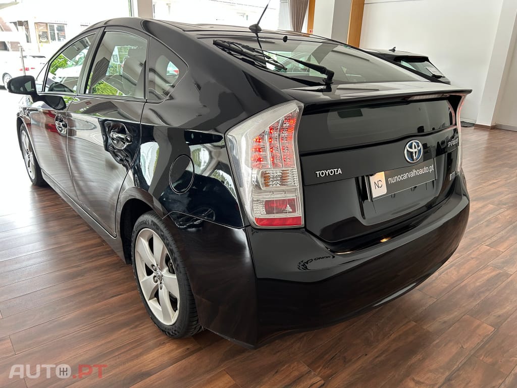 Toyota Prius 1.8 PREMIUM