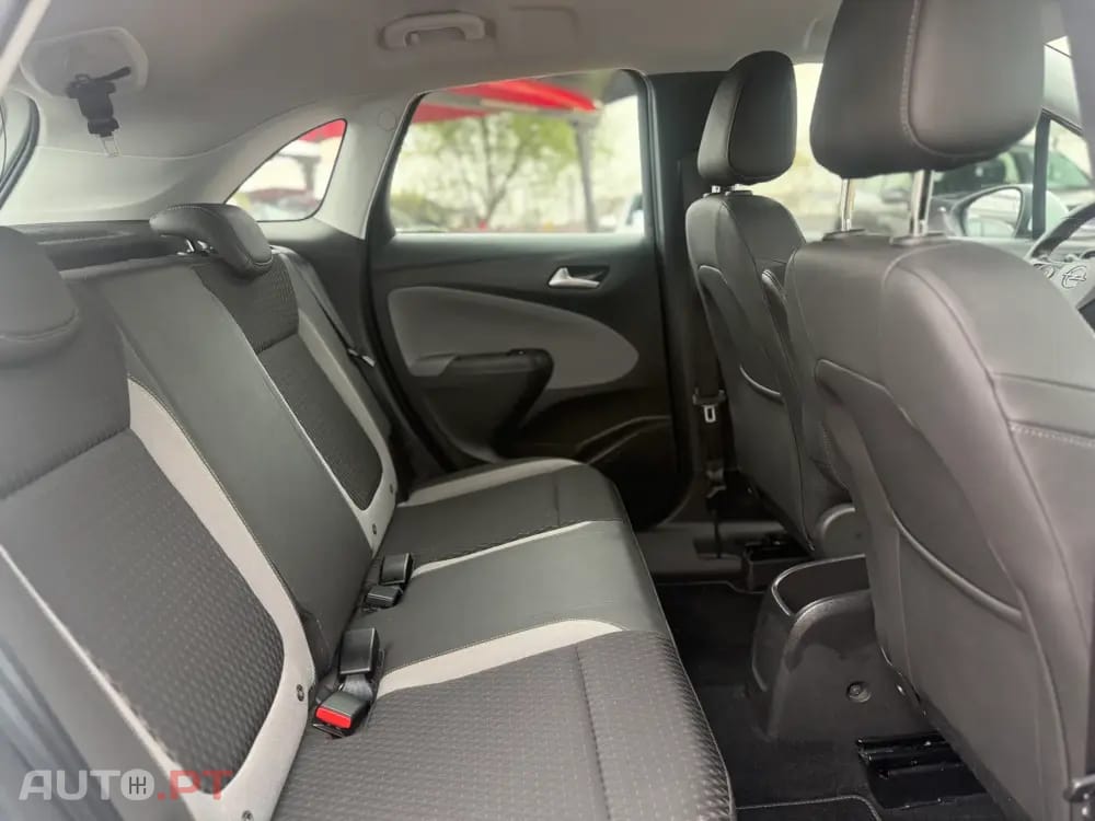 Opel Crossland X 1.2 T Innovation