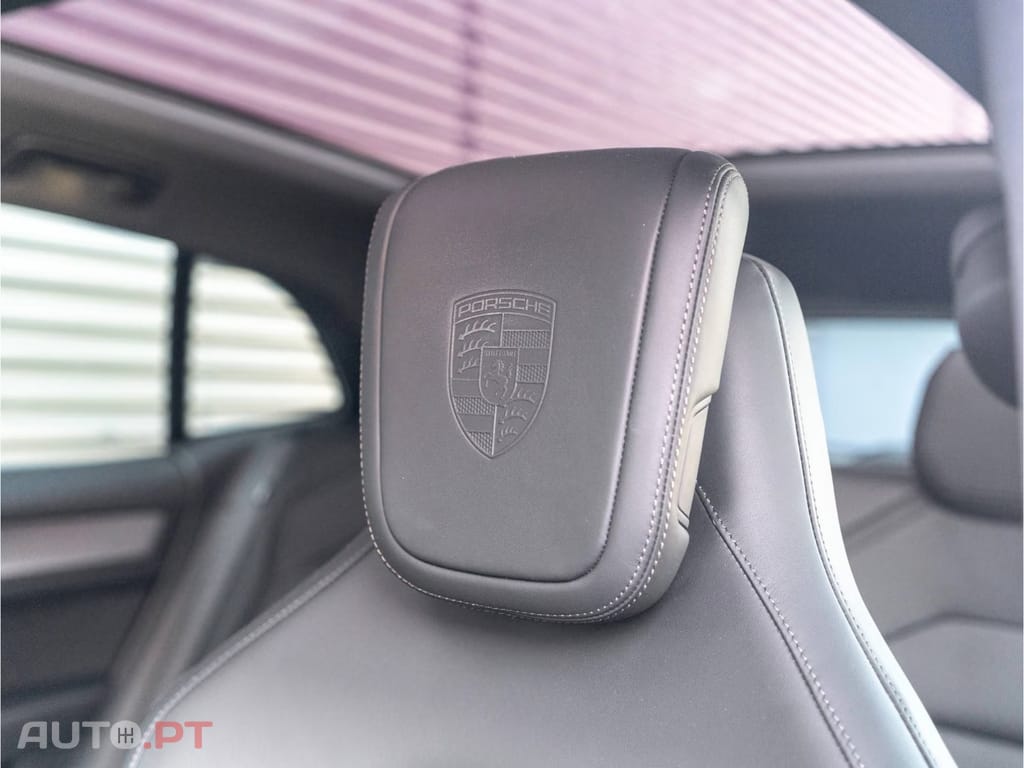 Porsche Cayenne Eletric