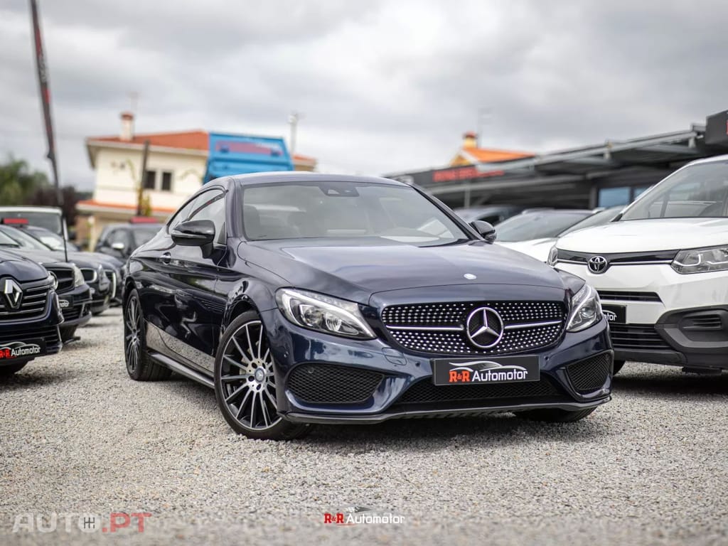 Mercedes-Benz C 220 D Coupé AMG Line 9G-Tronic