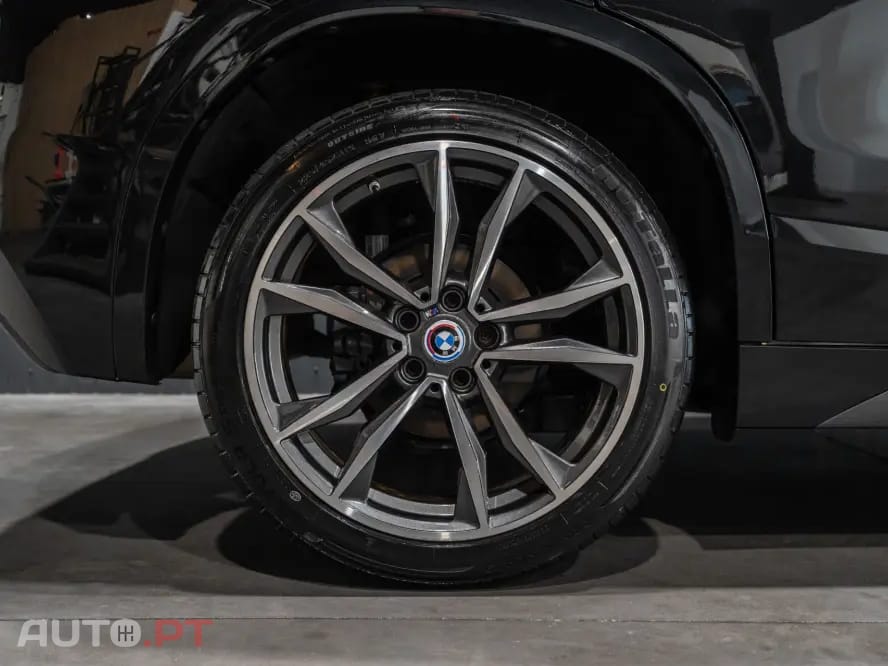 BMW X2 18 i sDrive Auto Pack M