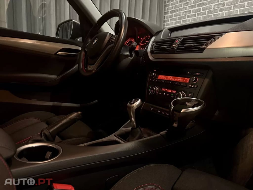 BMW X1 18 d xDrive Line Sport