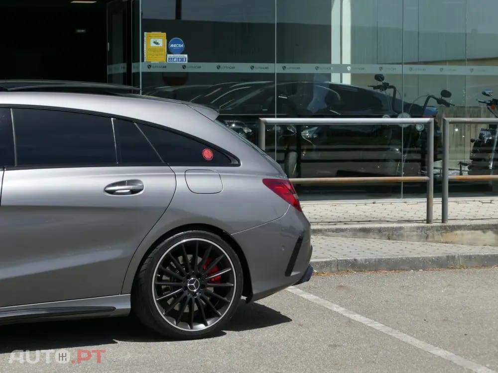 Mercedes-Benz CLA 45 AMG Shooting Brake 4-Matic