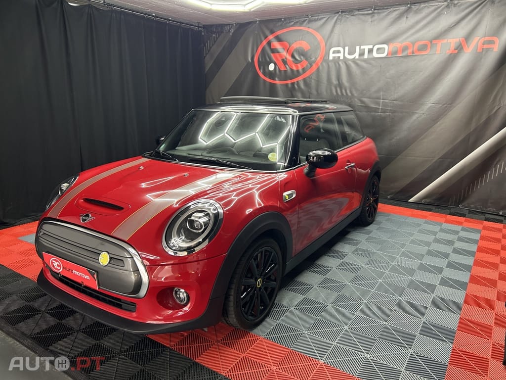 MINI Cooper Cooper SE