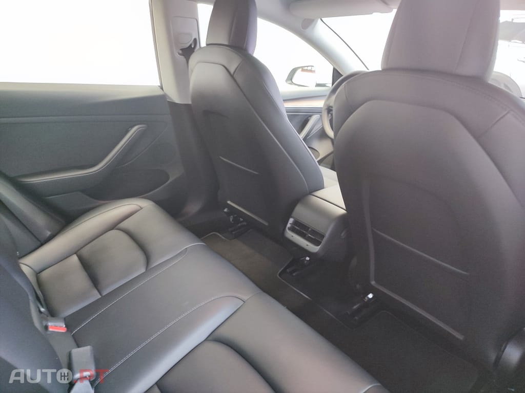 Tesla Model 3 ND