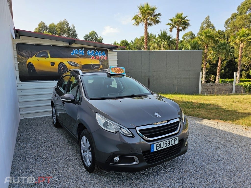 Peugeot 2008 1.2 PureTech Active