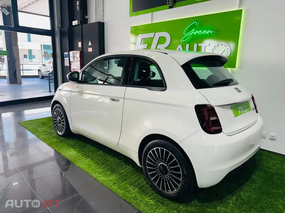 Fiat 500e 42 kWh