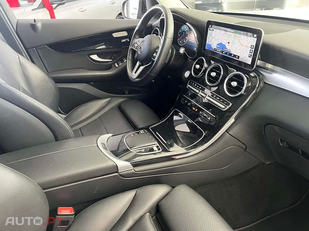 Mercedes-Benz GLC 300 DE 4MATIC BUSINESS SOLUTION