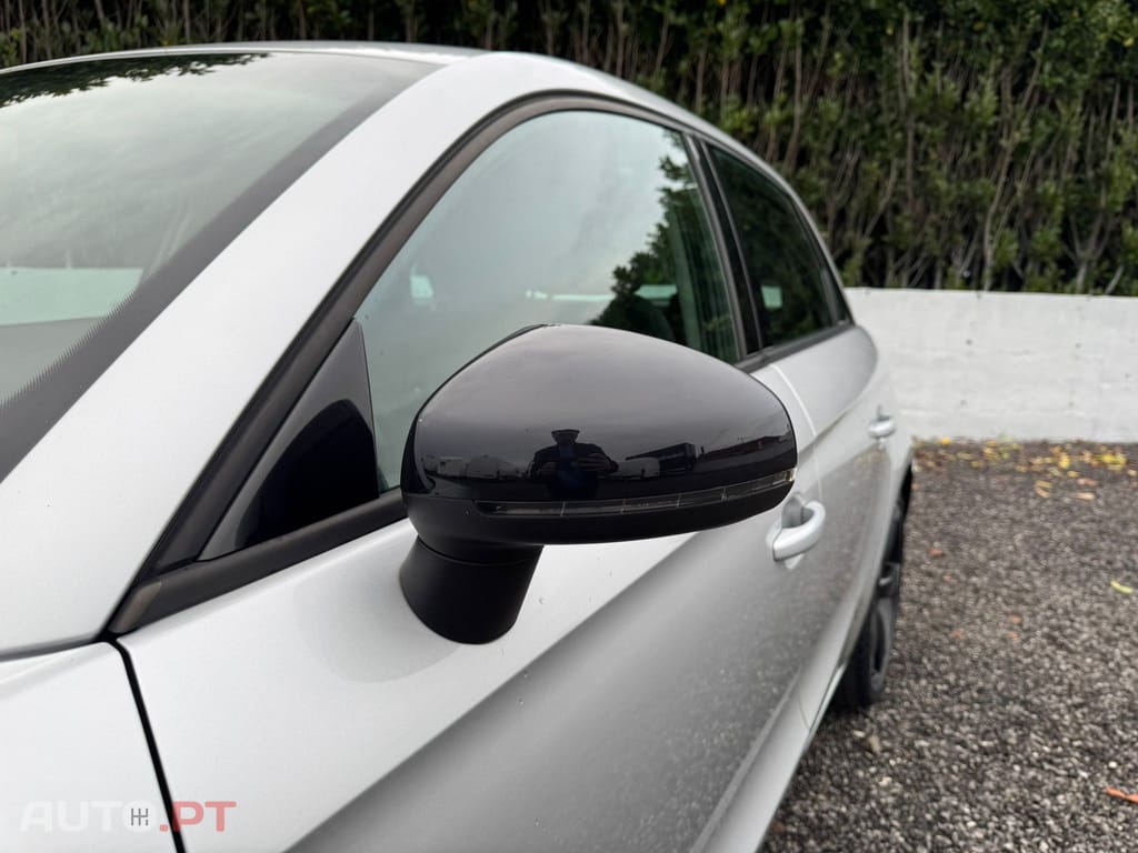 Audi A1 1.6 TDi S-line