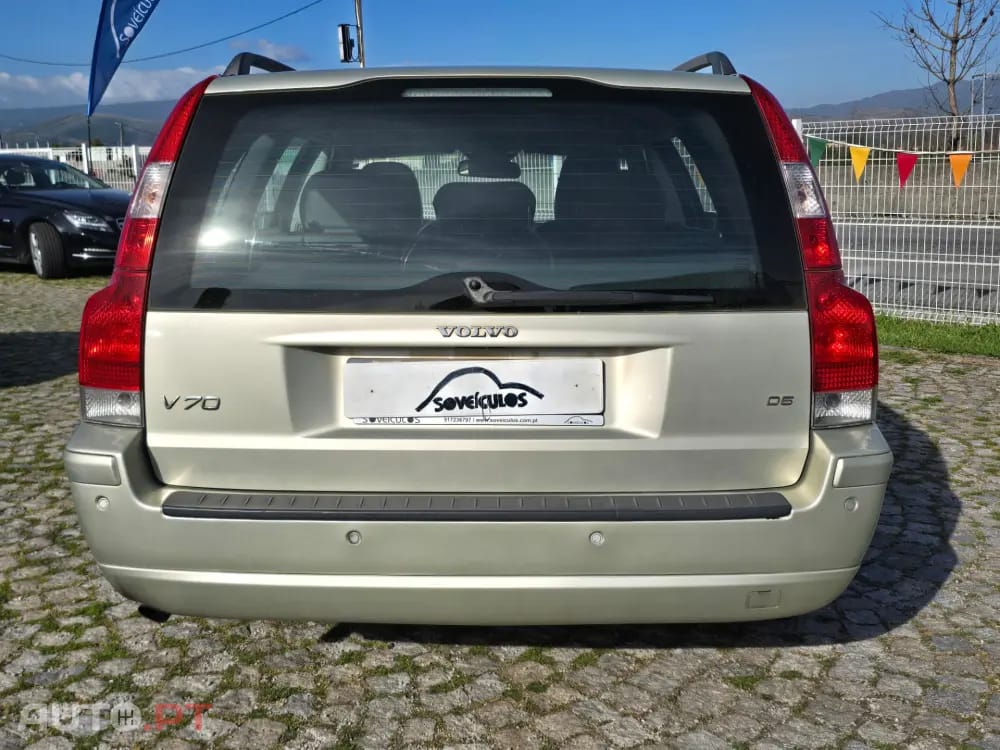 Volvo V70 2.4 D5 Momentum