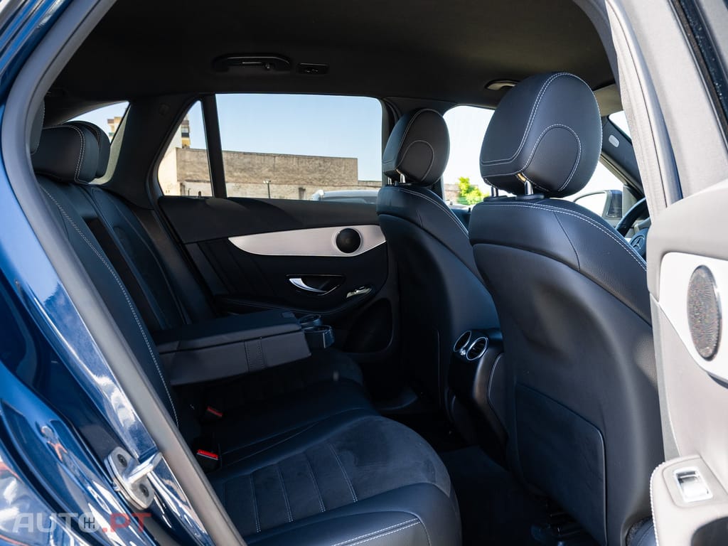 Mercedes-Benz GLC 300 de 4Matic 9G-TRONIC AMG Line