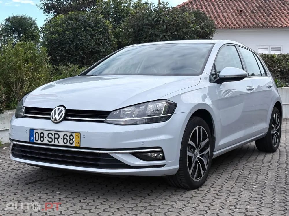 Volkswagen Golf 1.0 TSI Confortline
